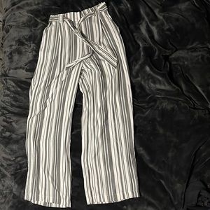 NWOT H&M flowy striped trouser size 6